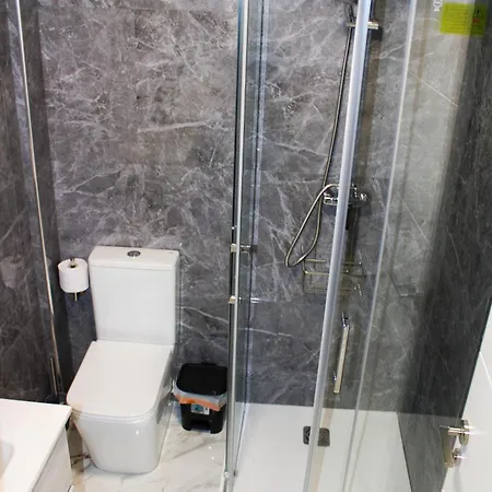 Nuevo 1a Linea Playa Piscina 卡尔佩